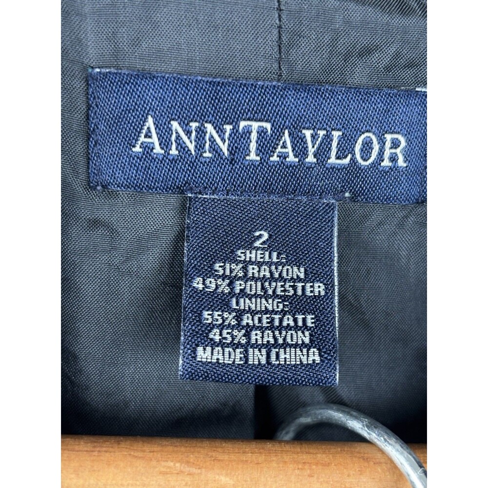 Ann Taylor 2-Piece Pant Suit Size 2 Women’s Poly Rayon Blend Gray Pinstripe - Picture 4 of 10
